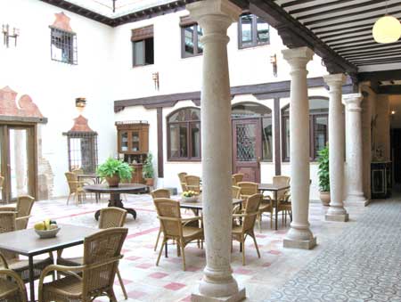 Patio interior del Hotel Casa Rural de Almagro