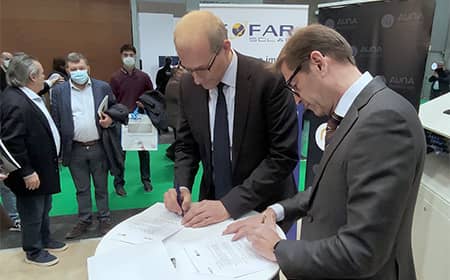 AUNA Distribución y SofarSolar firmaron un preacuerdo estratégico en el marco de la feria Genera de Ifema