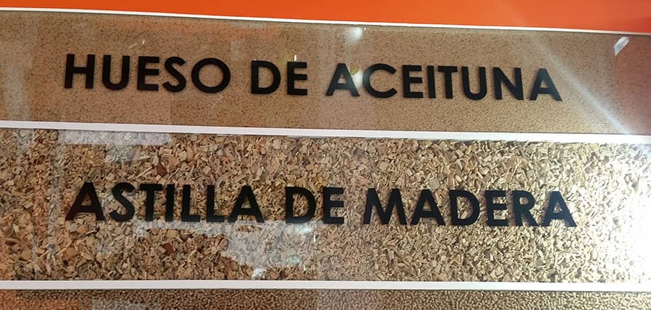 Precio del hueso de aceituna y astilla de madera