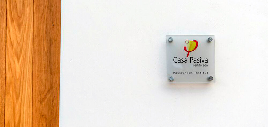 Placa de certificación Passivhaus 