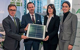 Iberdrola-firmates-acuerdo-Smartsolar