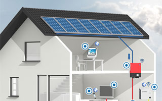 Casa con instalación solar fotovoltaica para autoconsumo 