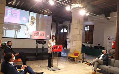 María Chivite, Presidenta de Navarra, intervino durante la inauguración de EdiFica 21