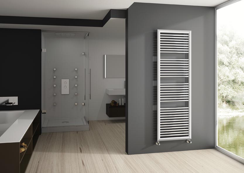 Toalleros radiadores Irsap novo gris instalado baño