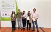 El sistema de cerramiento aislado con fachada ventilada de Ytong y URSA consigue el certificado Passivhaus